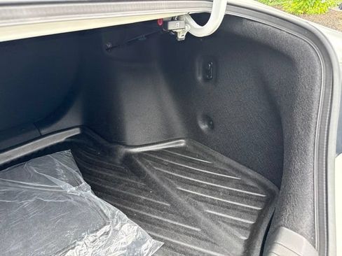 Used 2023 Honda Accord EX-L image 38
