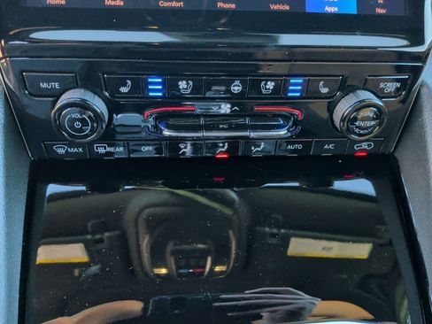 New 2025 Jeep Grand Cherokee L Summit image 39