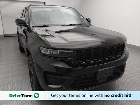 Used 2023 Jeep Grand Cherokee Altitude AWD/4WD image 1