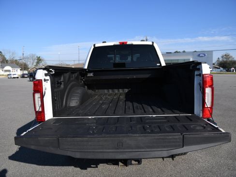 Used 2020 Ford F250 Limited image 14