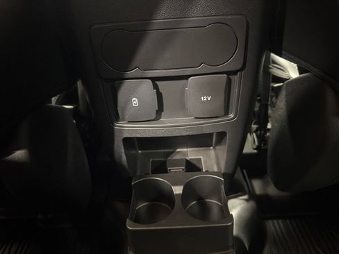 Used 2023 Ford Explorer XLT w/ Equipment Group 202A AWD/4WD image 57