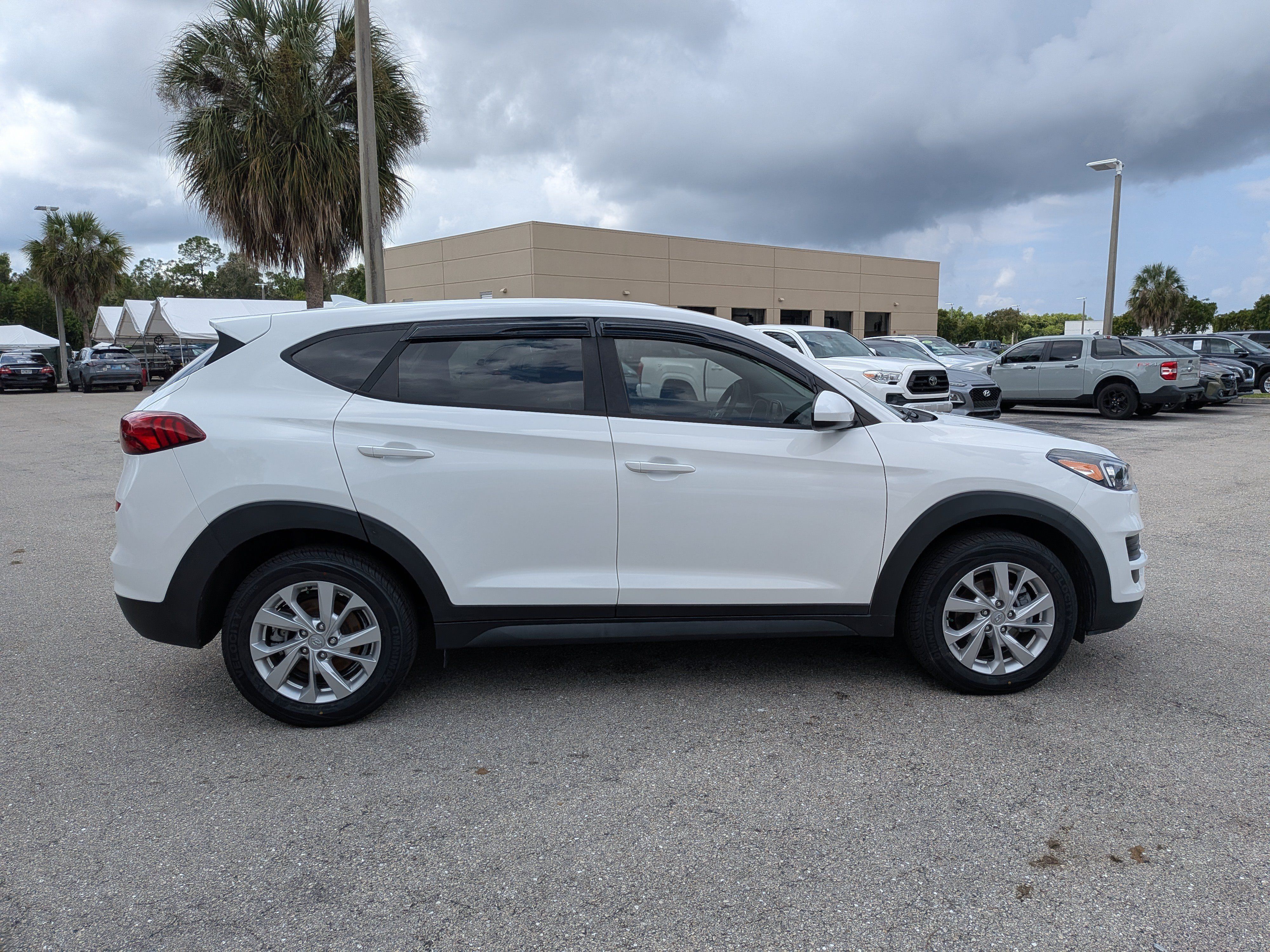 Used 2019 Hyundai Tucson SE FWD image 3