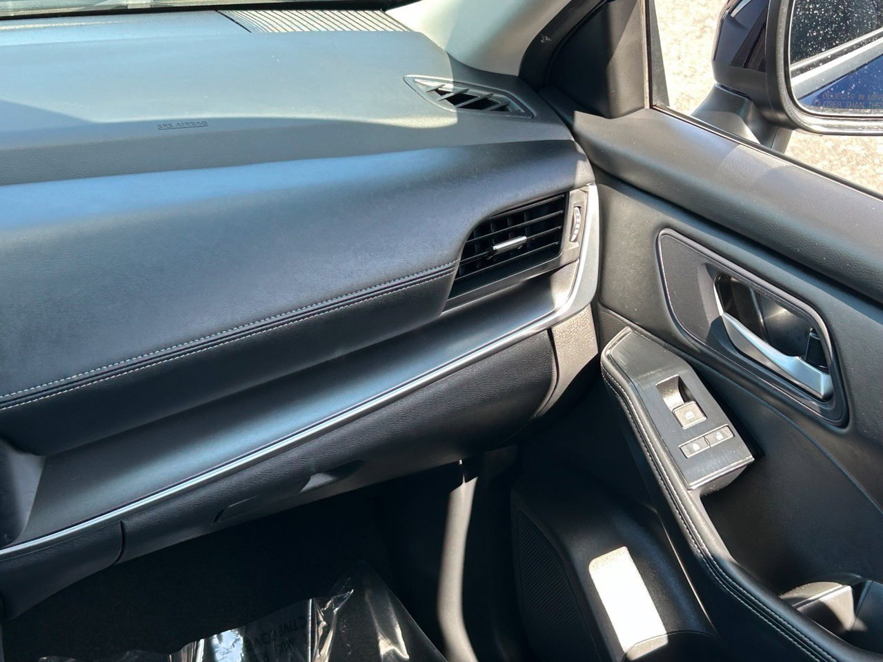 Certified 2024 Nissan Rogue SV AWD/4WD image 18