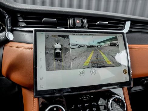 New 2026 Jaguar F-PACE R-Dynamic S image 14