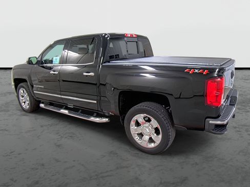 Used 2018 Chevrolet Silverado 1500 LTZ w/ Sport Package image 2