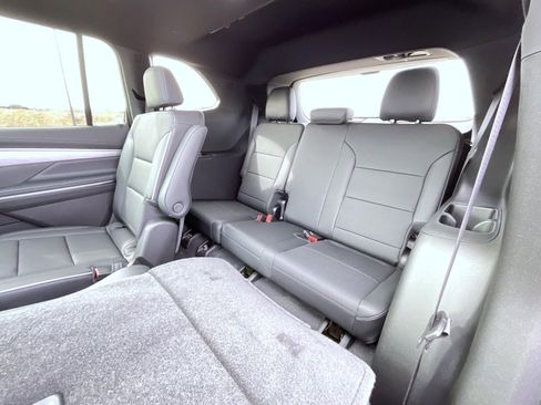 New 2026 Buick Enclave Preferred w/ Power Package image 20