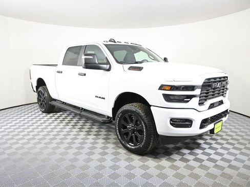 New 2026 RAM 3500 Big Horn AWD/4WD image 10