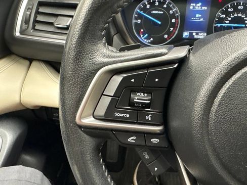 Used 2019 Subaru Ascent Limited AWD/4WD image 36
