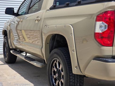 Used 2017 Toyota Tundra Limited w/ Limited Premium Package image 36