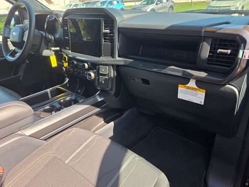 Used 2025 Ford F150 STX RWD image 15
