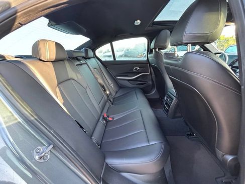 Used 2024 BMW 330i Sedan w/ Convenience Package RWD image 31