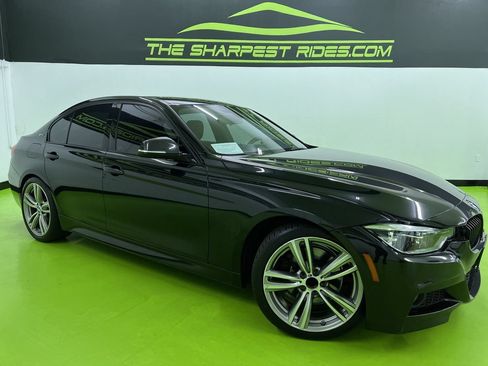 Used 2018 BMW 330e RWD image 1