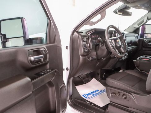 Used 2024 Chevrolet Silverado 3500 W/T w/ WT Convenience Package image 3