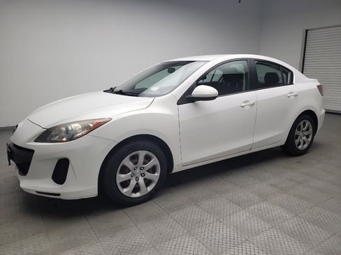 Used 2013 MAZDA MAZDA3 i Sport image 2