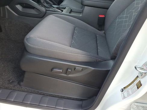 New 2026 Nissan Frontier SV w/ SV Convenience Package RWD image 6