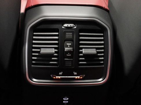 New 2026 Porsche Macan S AWD/4WD image 31