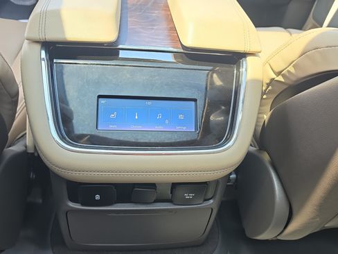 Used 2022 Lincoln Navigator Reserve AWD/4WD image 22