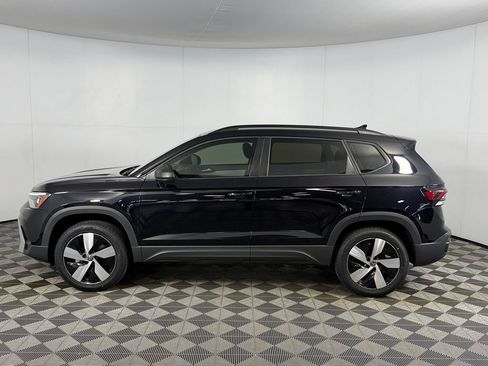 Used 2025 Volkswagen Taos S AWD/4WD image 10