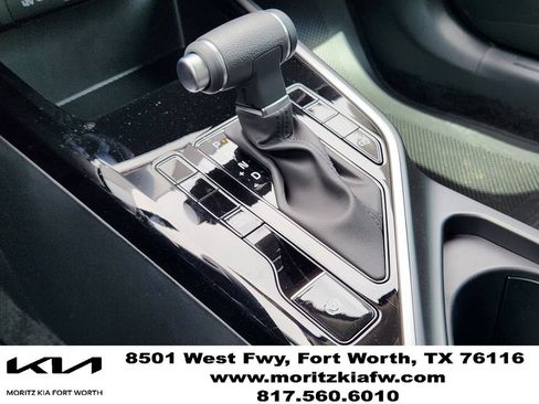 New 2026 Kia Niro LX FWD image 15