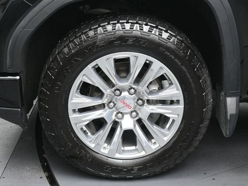 Used 2024 GMC Sierra 1500 Denali w/ Technology Package AWD/4WD image 34