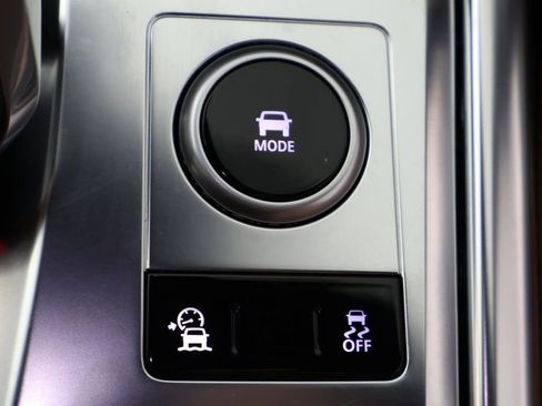 Used 2024 Jaguar XF R-Dynamic SE image 58