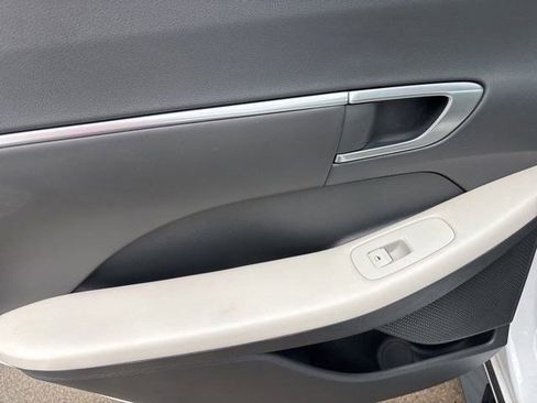 Used 2023 Hyundai Sonata SEL FWD image 31