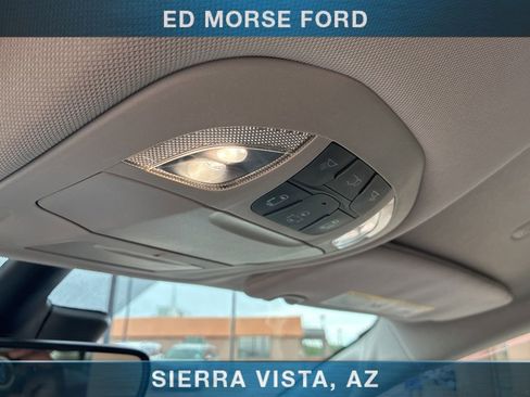 Used 2024 Chrysler Pacifica Touring-L FWD image 43