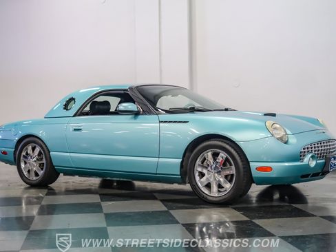 Used 2002 Ford Thunderbird image 16