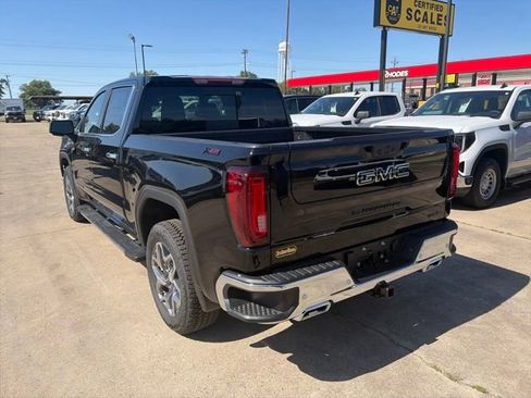 New 2026 GMC Sierra 1500 SLT w/ SLT Premium Plus Package AWD/4WD image 4