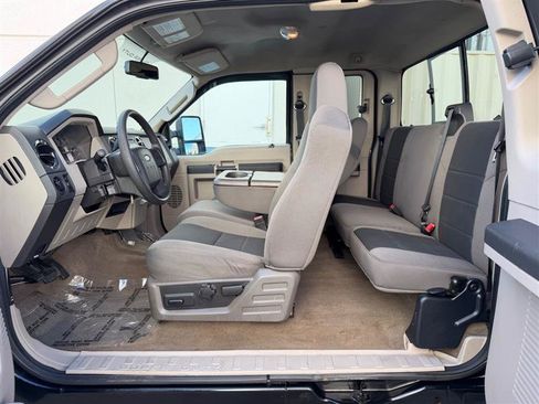 Used 2009 Ford F250 4x4 SuperCab Super Duty image 42