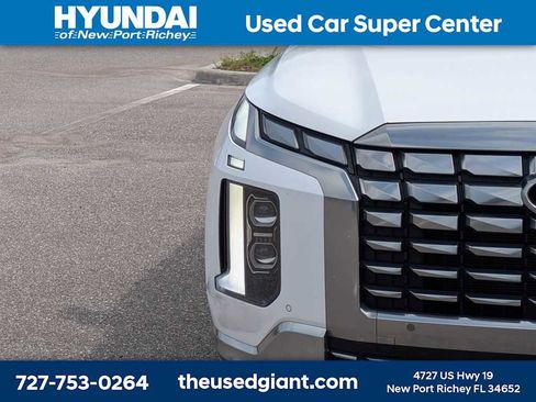 Used 2023 Hyundai Palisade Calligraphy w/ Cargo Package AWD/4WD image 8