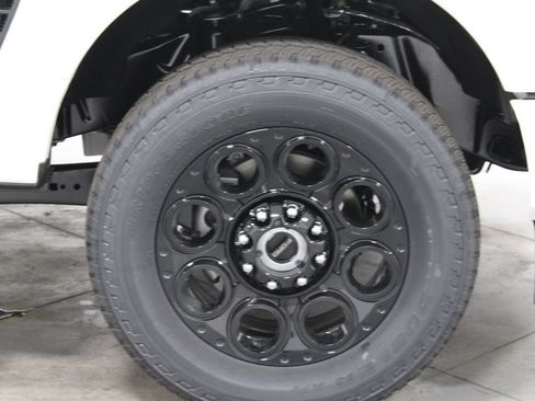 New 2026 Ford F250 Lariat w/ Black Appearance Package AWD/4WD image 12