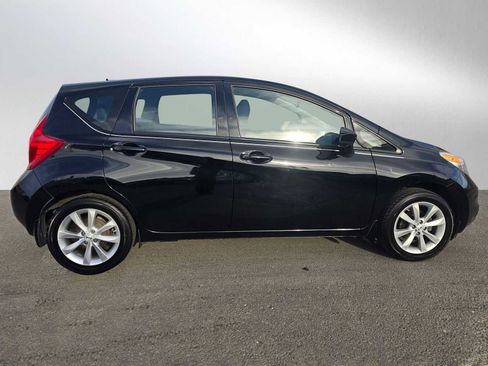 Used 2015 Nissan Versa Note SV image 2