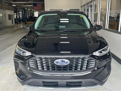 New 2025 Ford Escape Active w/ Cold Weather Package image 2