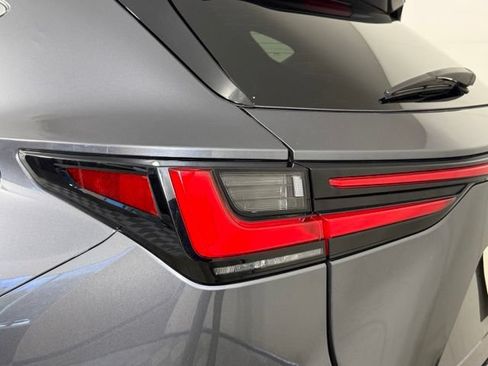 Used 2023 Lexus NX 350 AWD image 13