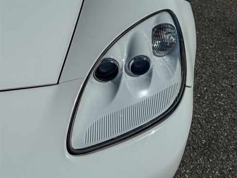 Used 2013 Chevrolet Corvette Grand Sport w/ 3LT Preferred Equipment Group image 19