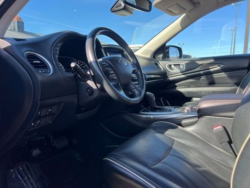 Used 2020 INFINITI QX60 Luxe w/ Essential Package image 2