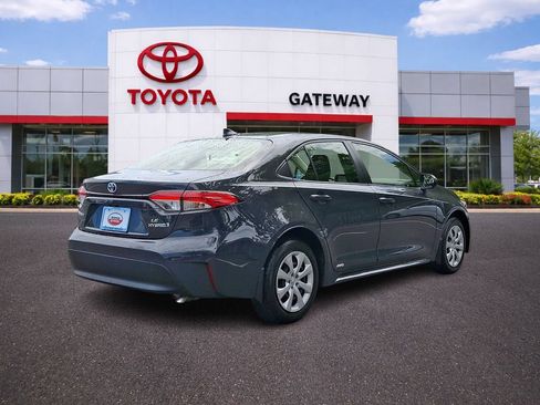 Used 2023 Toyota Corolla LE w/ Carpet Mat Package (TMS) AWD/4WD image 5