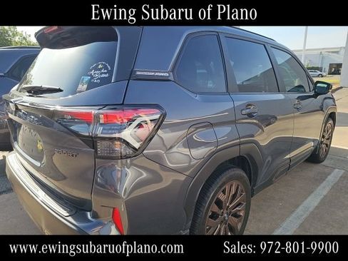 Used 2025 Subaru Forester Sport AWD/4WD image 4