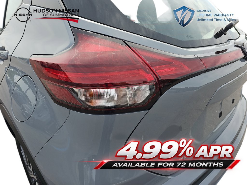 Used 2024 Nissan Kicks SV FWD image 36