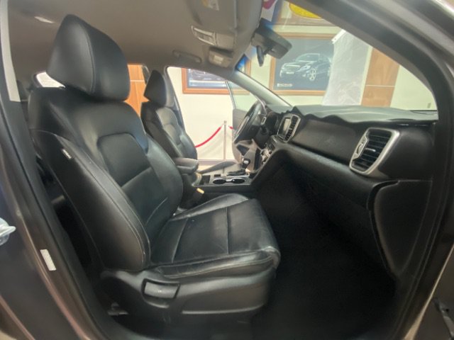 Used 2017 Kia Sportage EX FWD image 17