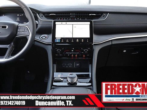 New 2025 Jeep Grand Cherokee Limited AWD/4WD image 19
