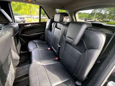 Used 2013 Mercedes-Benz ML 350 4MATIC image 19