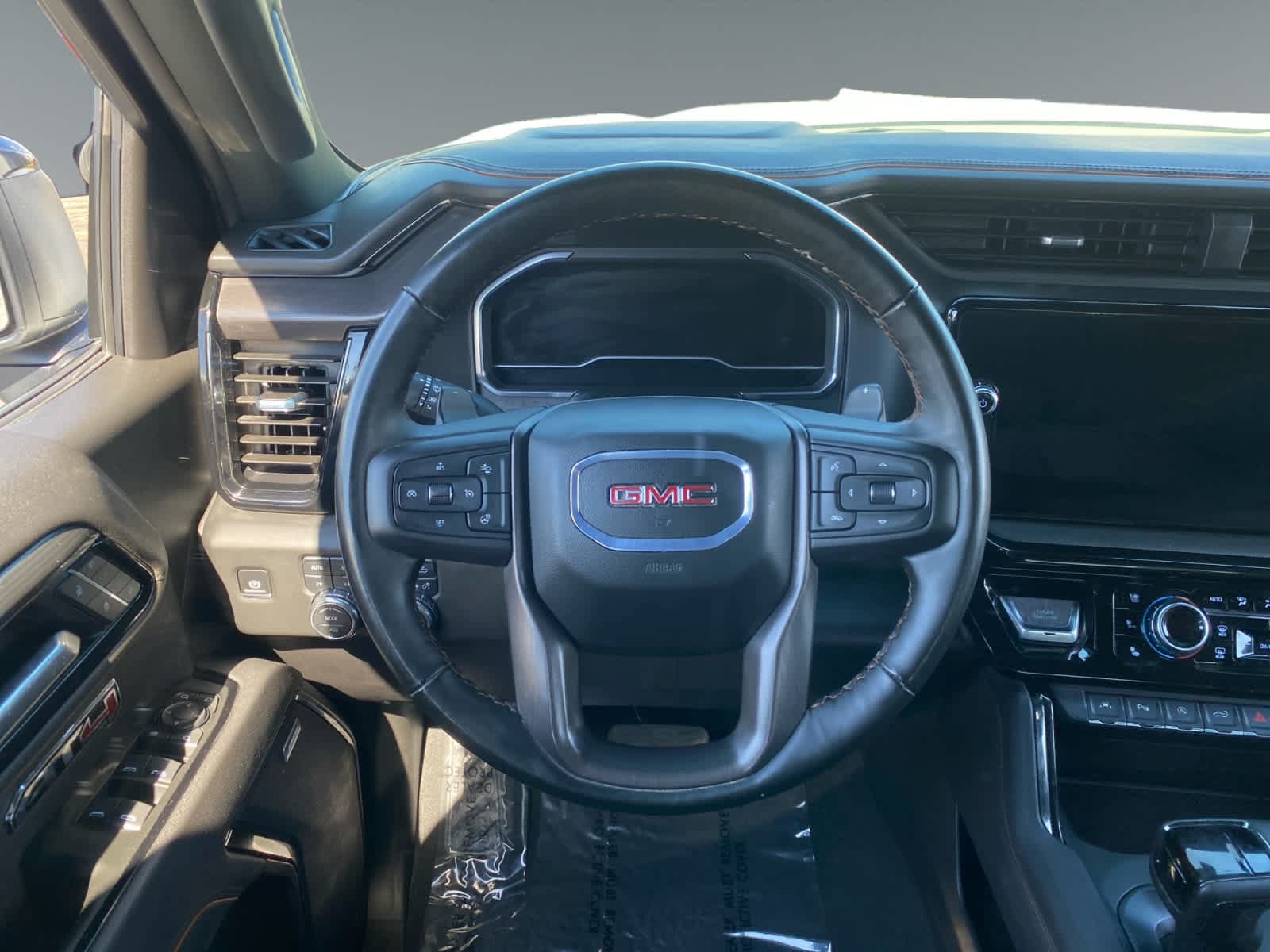 Used 2025 GMC Sierra 1500 AT4 AWD/4WD image 12