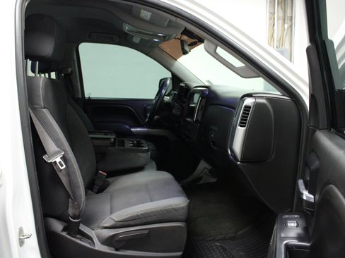 Used 2014 Chevrolet Silverado 1500 LT RWD image 16