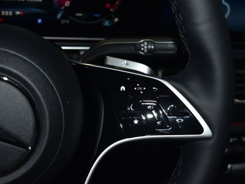 New 2026 Mercedes-Benz GLE 350 4MATIC image 9