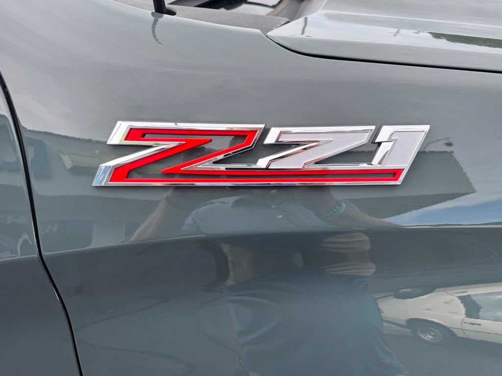 Certified 2025 Chevrolet Silverado 1500 LTZ AWD/4WD image 15