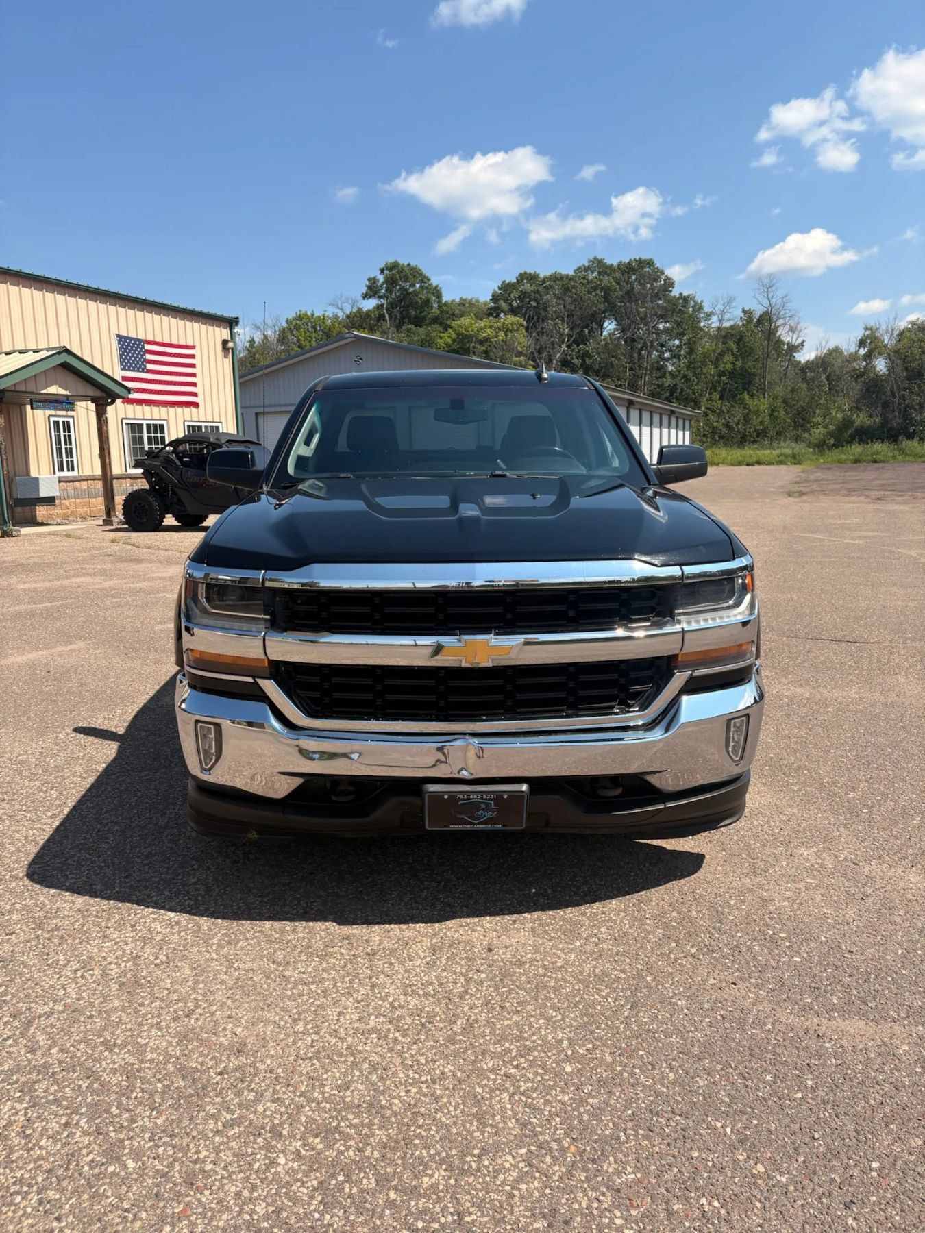 Used 2017 Chevrolet Silverado 1500 LT w/ All Star Edition AWD/4WD image 1