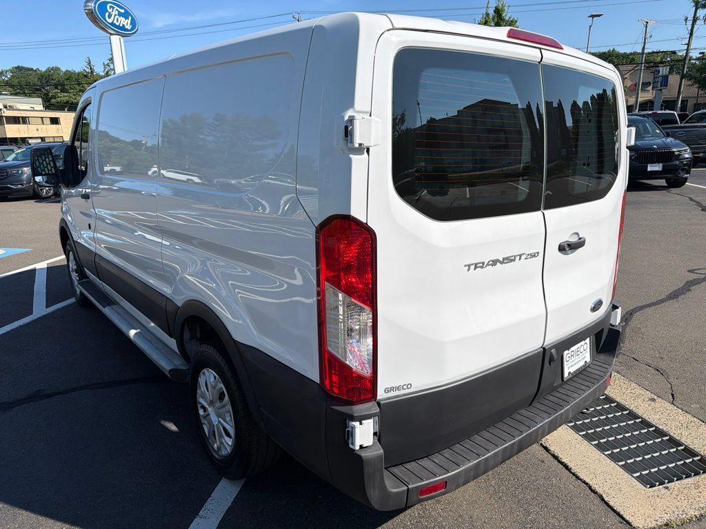 Used 2025 Ford Transit 250 Low Roof w/ Exterior Upgrade Package RWD image 5