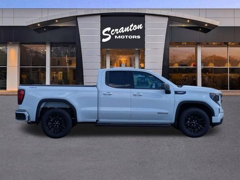 New 2026 GMC Sierra 1500 Elevation AWD/4WD image 6